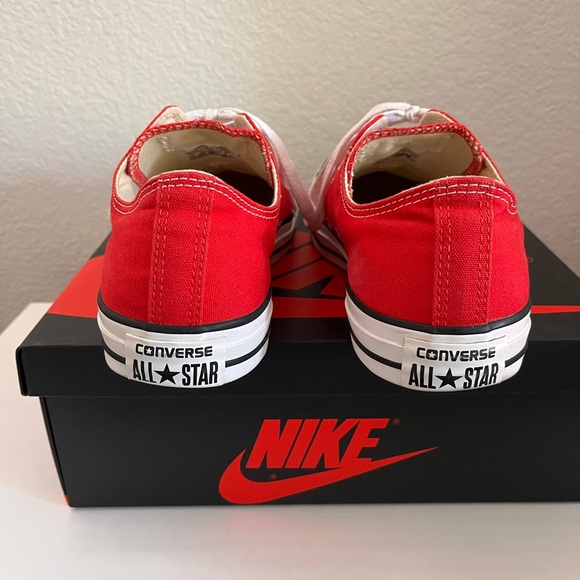 Converse Chuck Taylor All-Star. Sz: 10. Excellent condition. - Picture 4 of 5